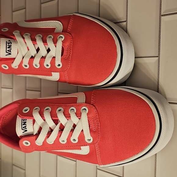 Womens Vans Pink and White Low-Top Sneakers - Picture 2 of 8